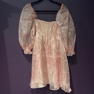 Puffy sleeved pink shimmer dress